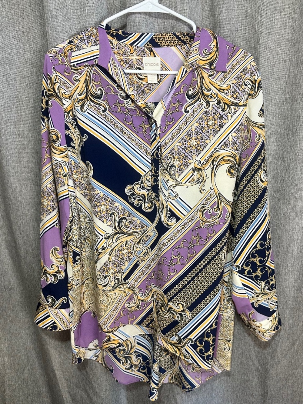 Chicoโs Baroque Chain Print V-Neck Tunic Blouse - Purple Gold - Size 2 / Large